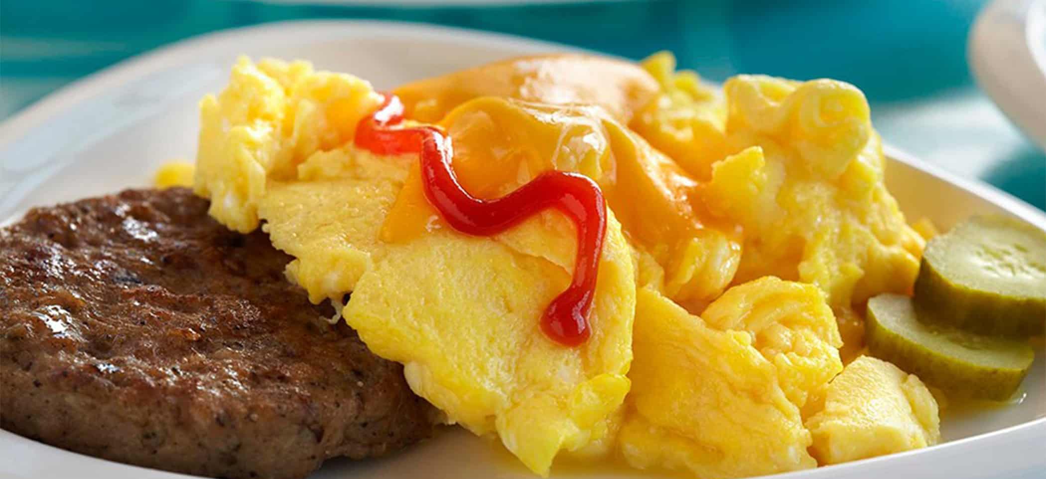 Cheeseburger-Style Scrambled Eggs