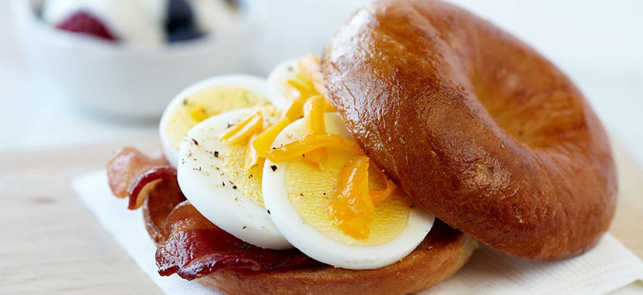 Microwave Egg, Bacon & Cheddar Bagel