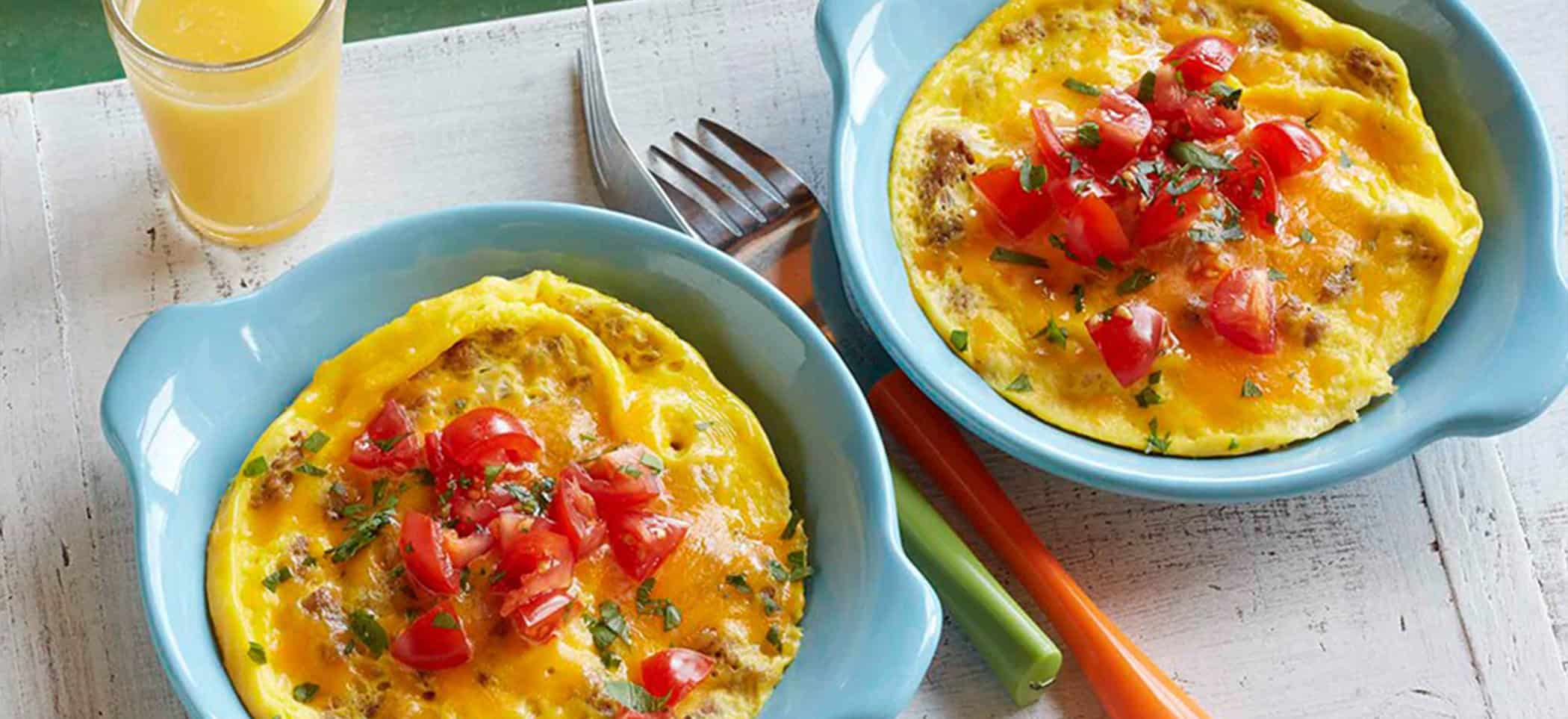 Microwave Egg, Sausage & Tomato Breakfast Bowl