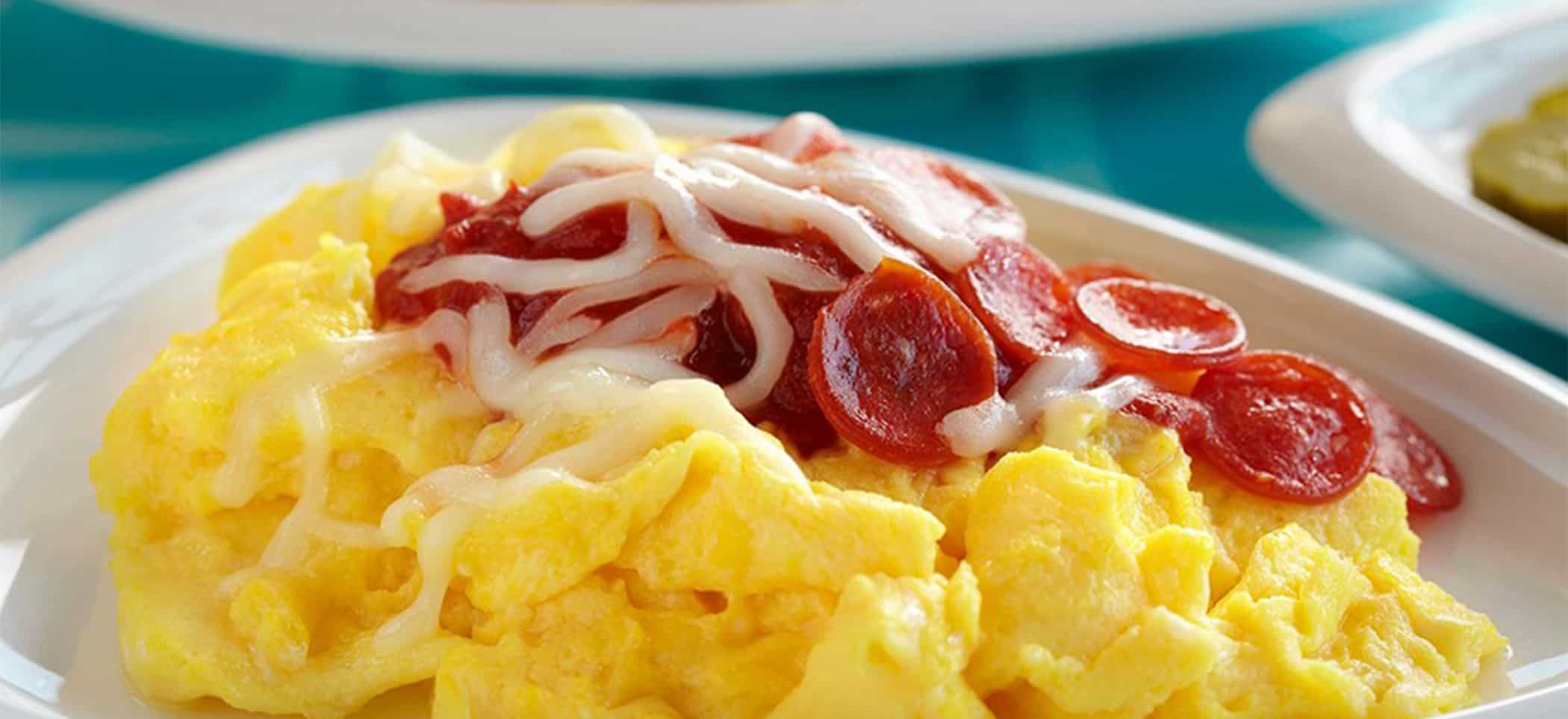 Pizza-Topped Scrambled Eggs