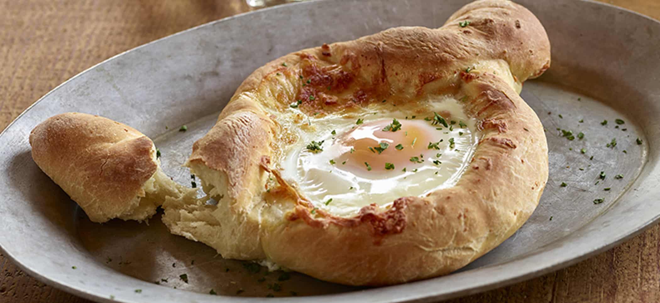 Khachapuri (Georgia)