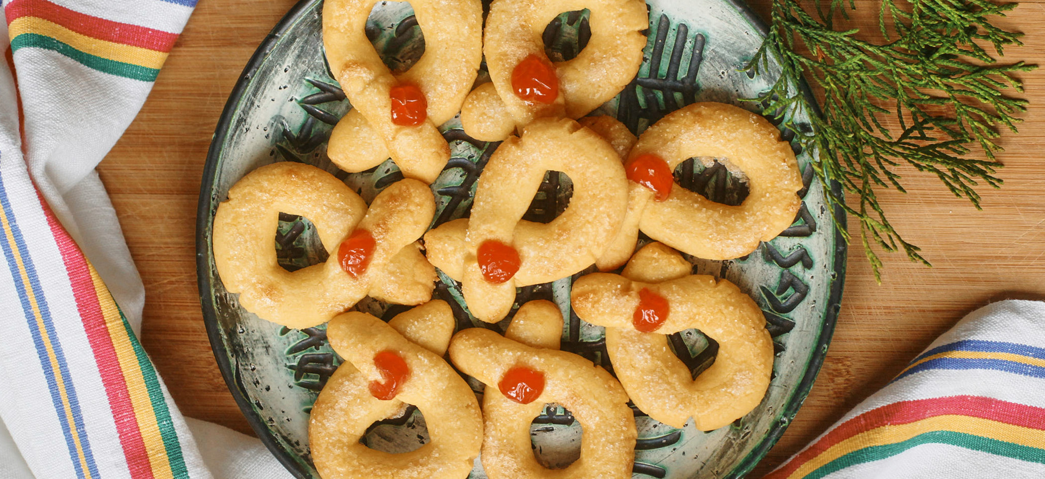 Norwegian Wreath Cookies (“Berlinerkranser”)