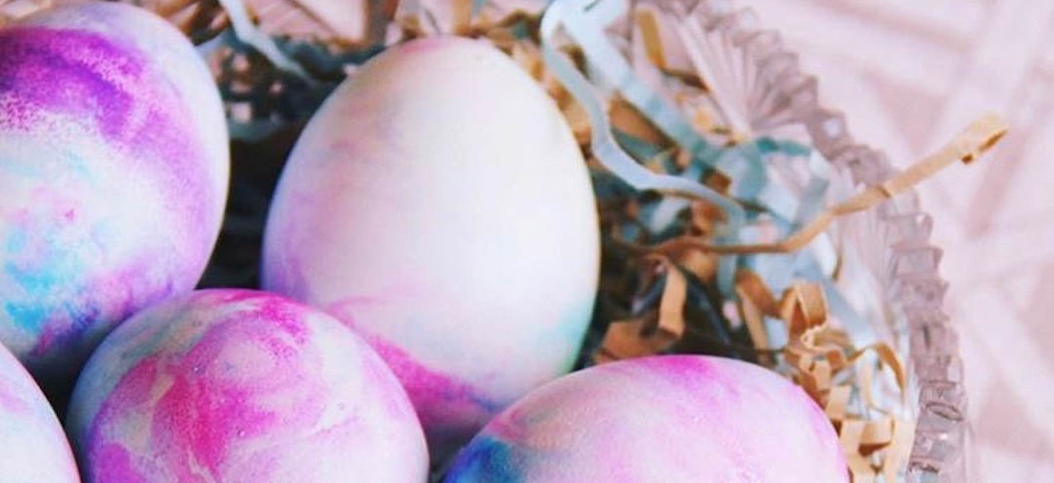 How to Decorate Eggs with Whipped Cream