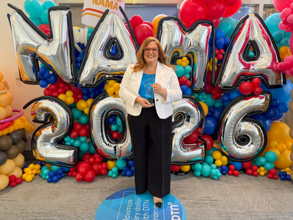 Emily Metz Named Ag Association Leader of the Year at NAMA conference in St. Louis