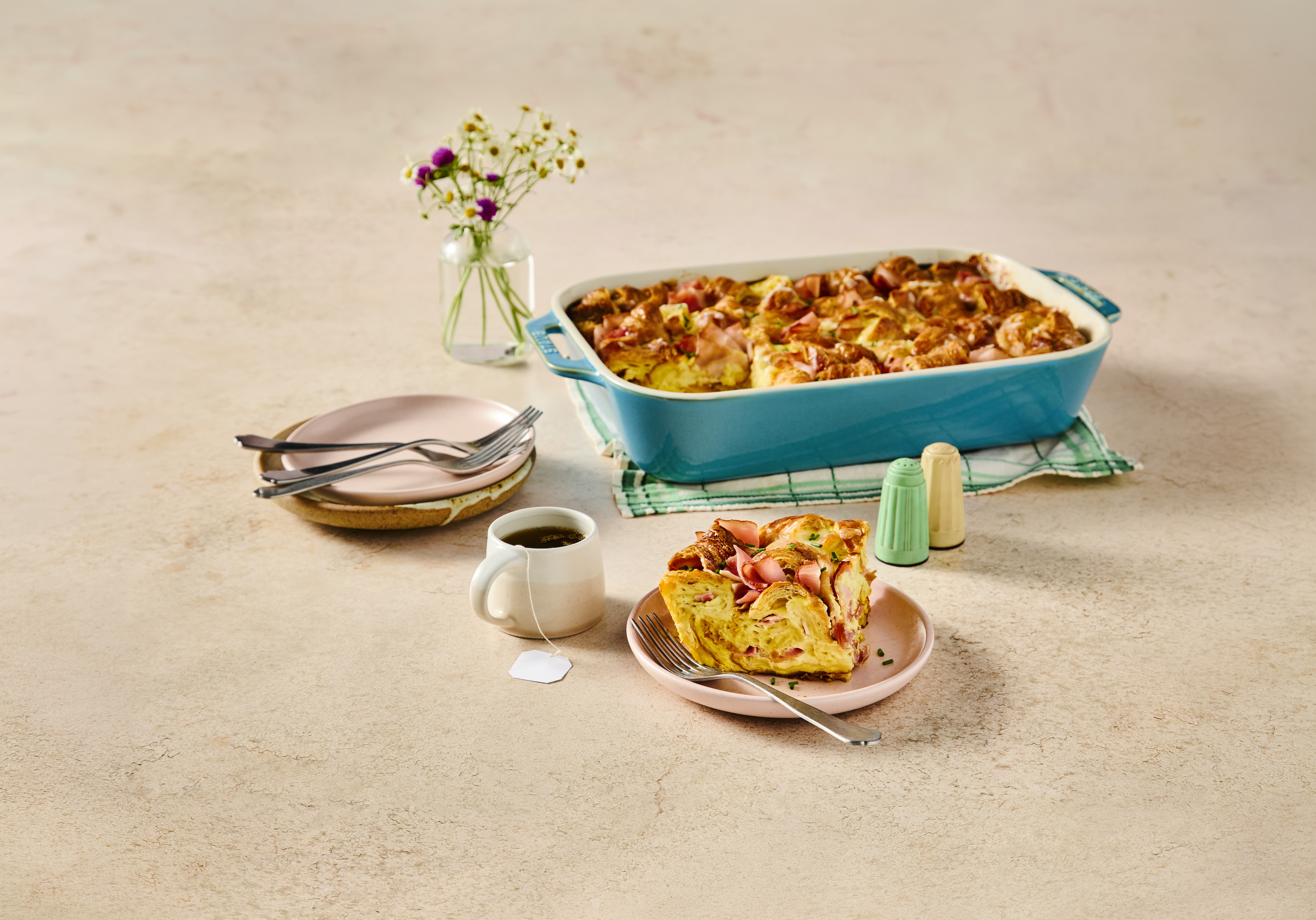 Ham, egg and cheese breakfast casserole